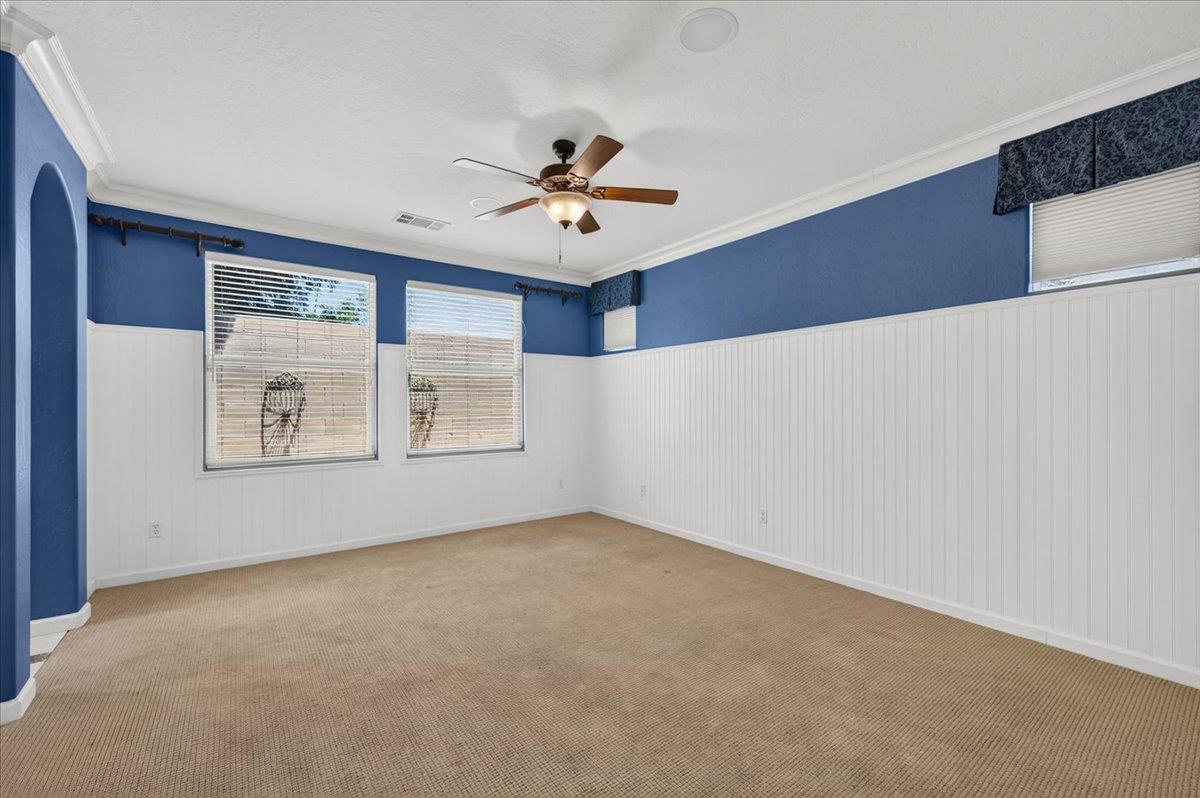 4342 W Artemisa Dr, Fresno, CA 93722