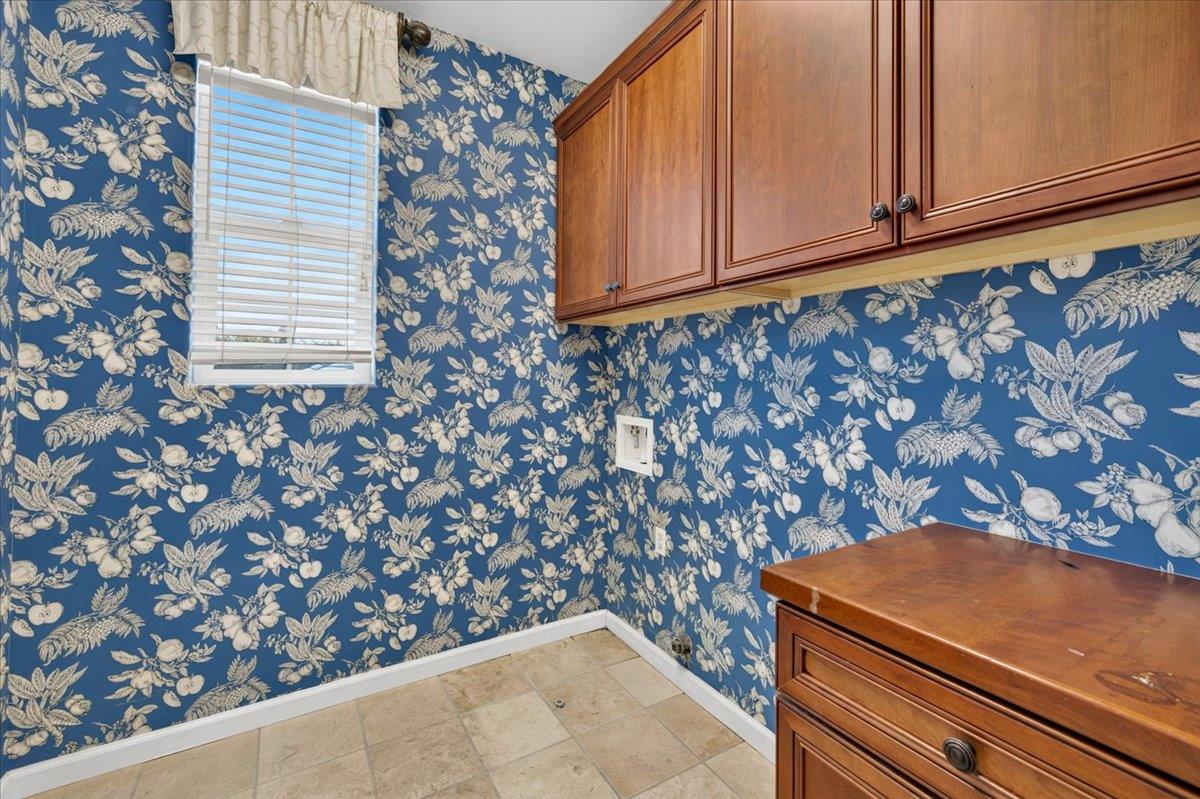 4342 W Artemisa Dr, Fresno, CA 93722