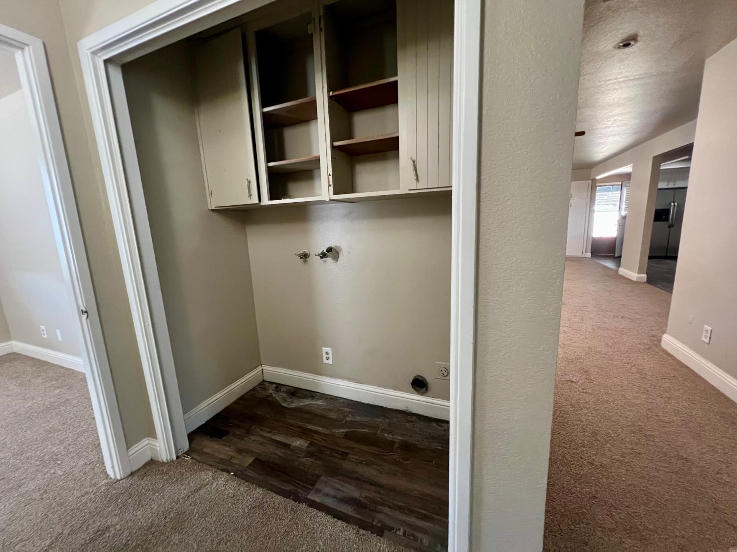 13608 S Academy, Kingsburg, CA 93631