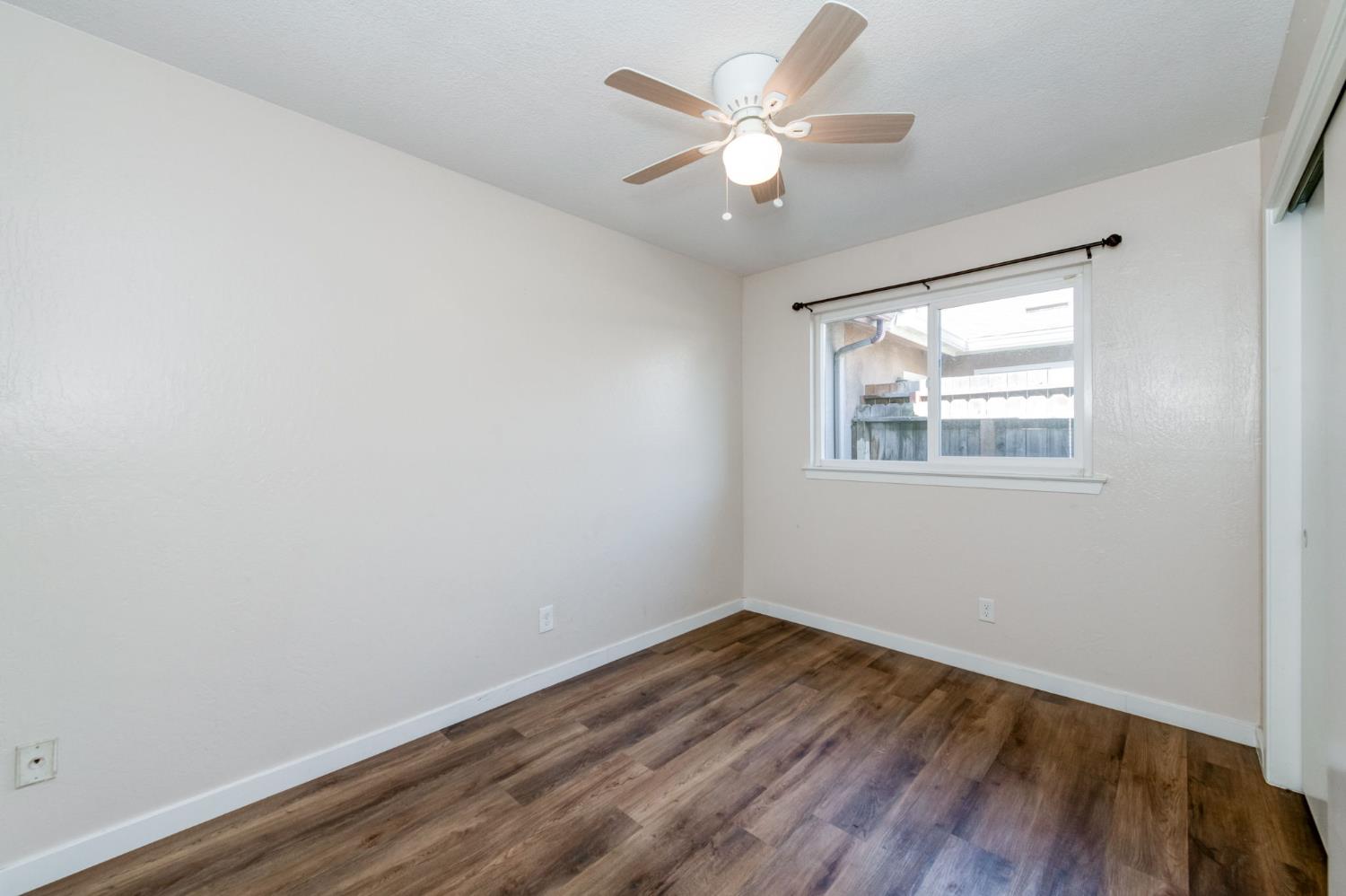 4372 N Cornelia Ave, Fresno, CA 93722