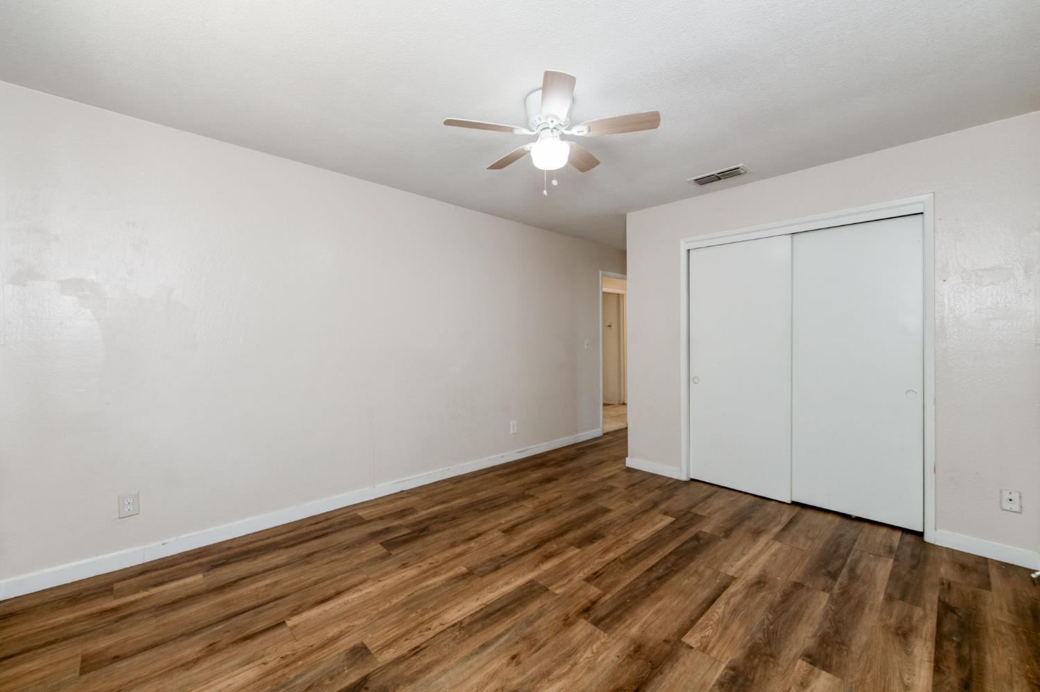4372 N Cornelia Ave, Fresno, CA 93722
