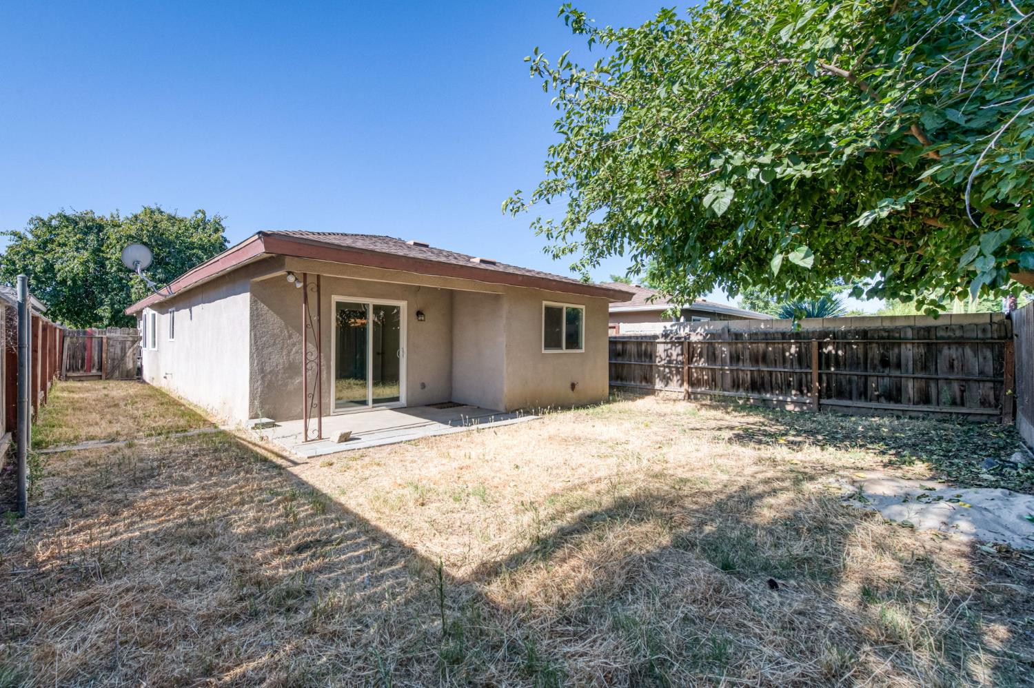 4372 N Cornelia Ave, Fresno, CA 93722
