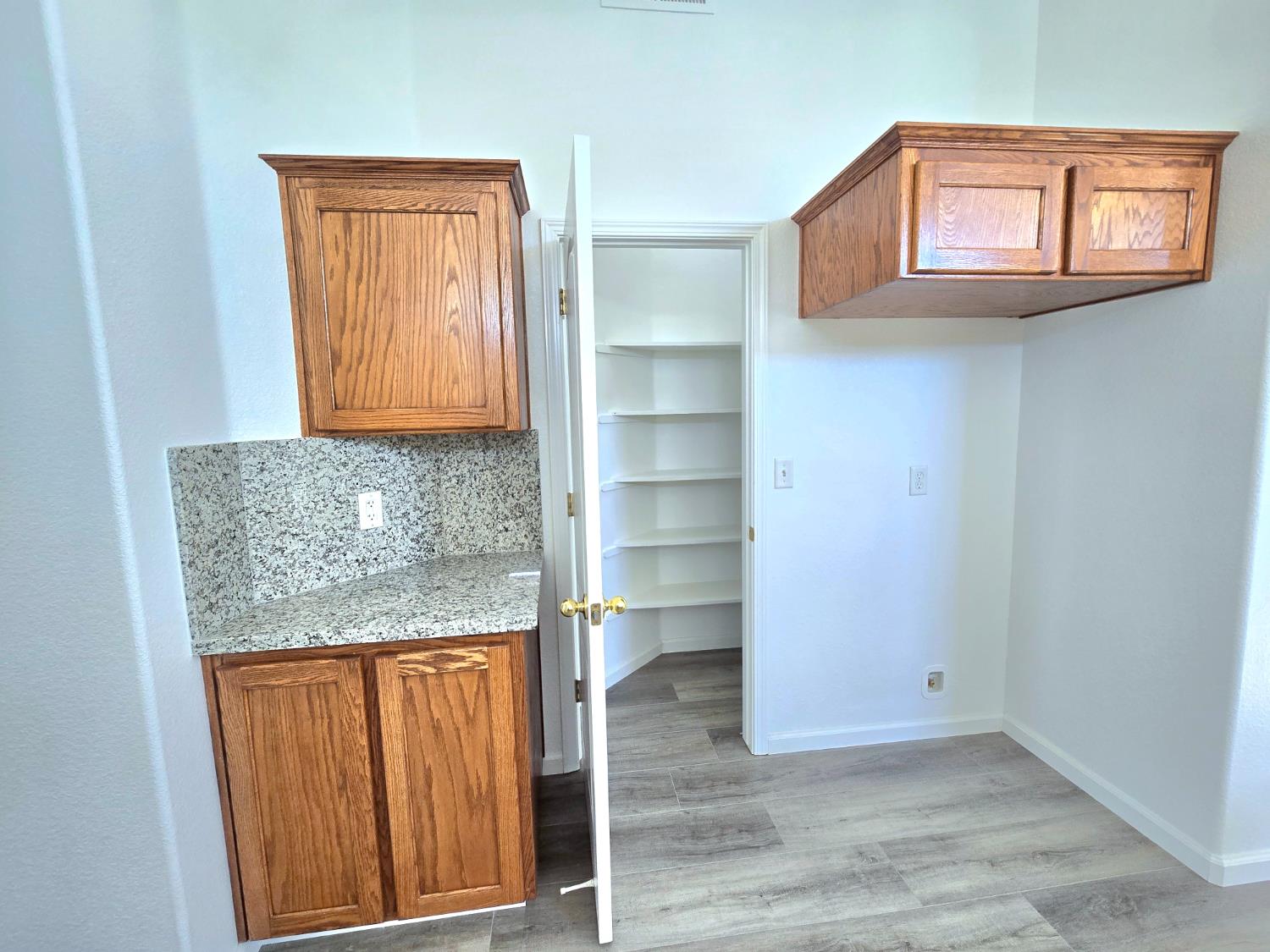 6517 E Amherst Ave, Fresno, CA 93727