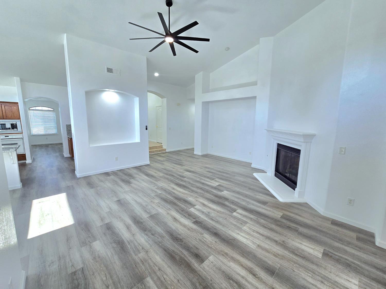 6517 E Amherst Ave, Fresno, CA 93727