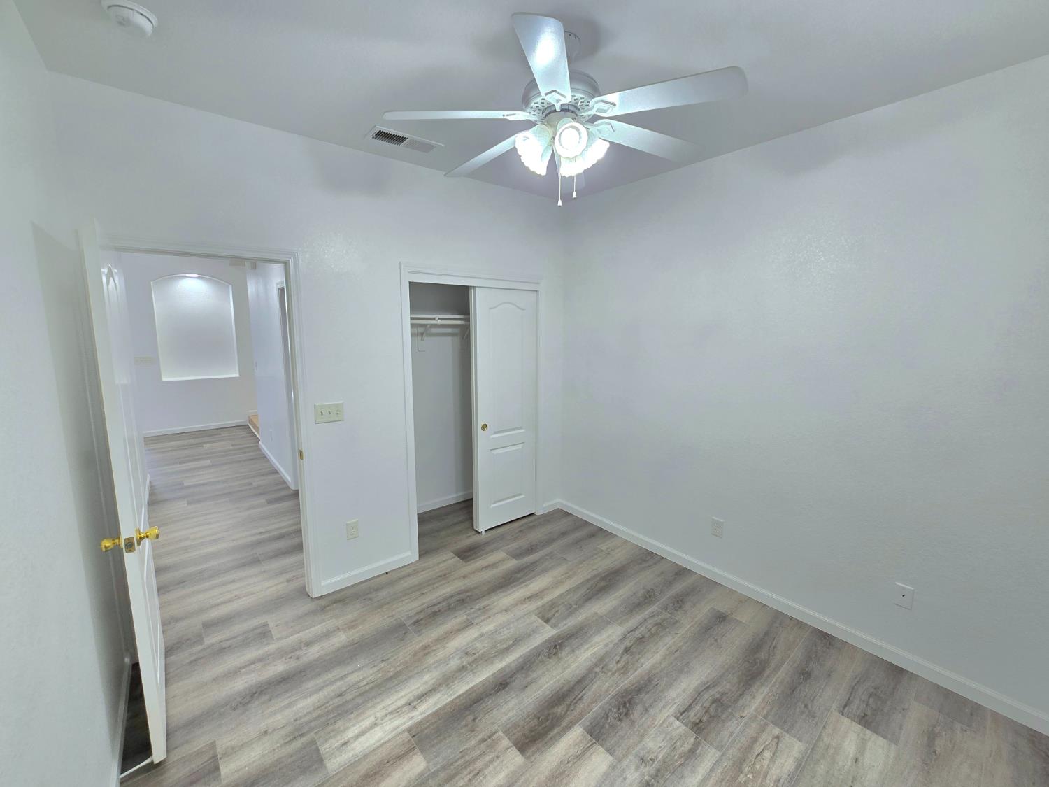 6517 E Amherst Ave, Fresno, CA 93727