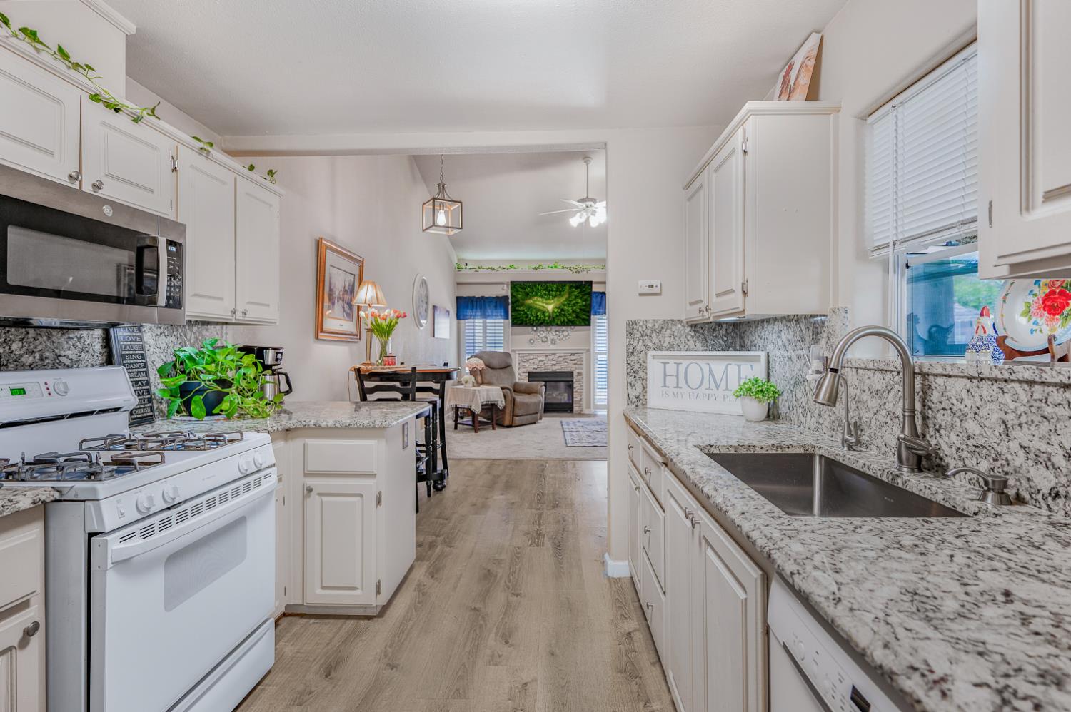 474 E Alluvial Ave #129, Fresno, CA 93720