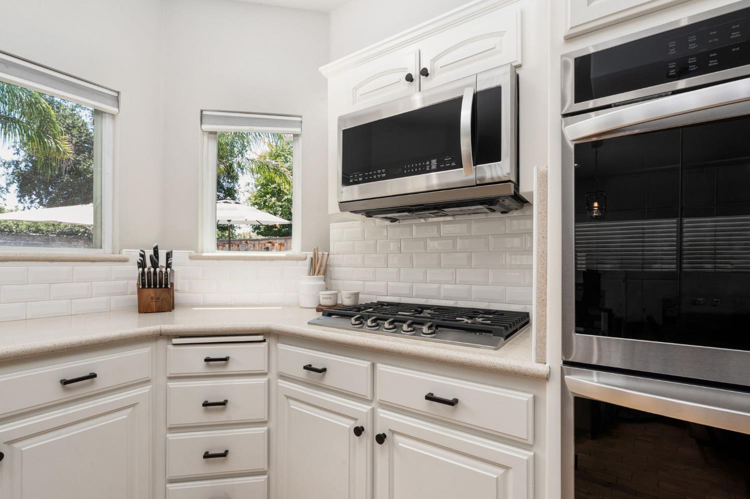 9568 N Ann Ave, Fresno, CA 93720