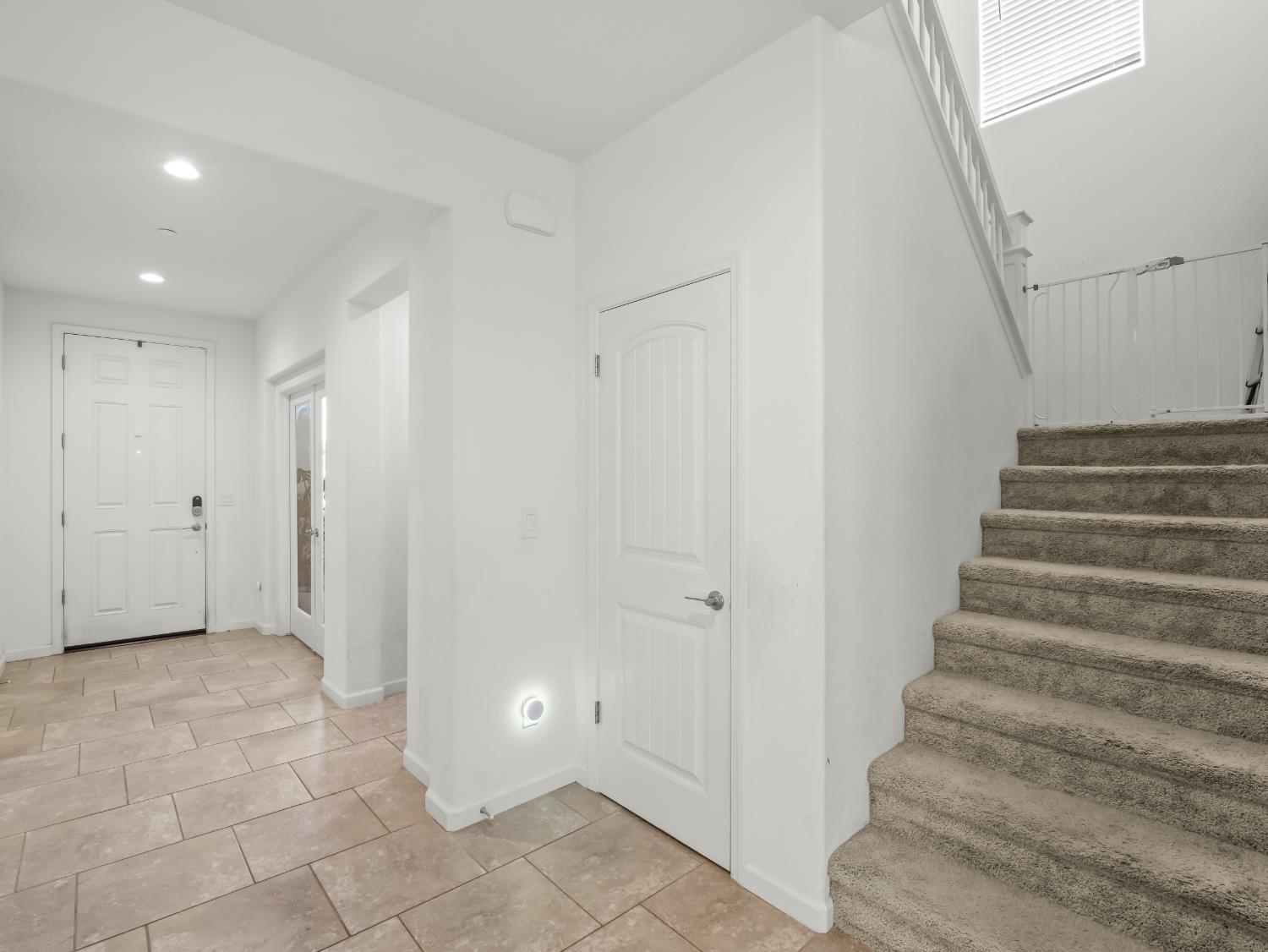 4225 N Sandrini Ave, Fresno, CA 93723