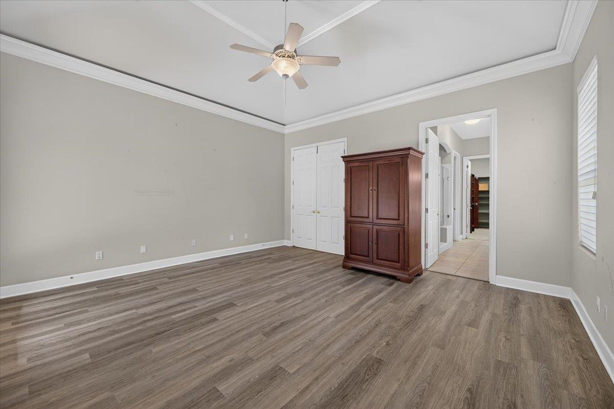 11 W Jordan Ave, Clovis, CA 93611