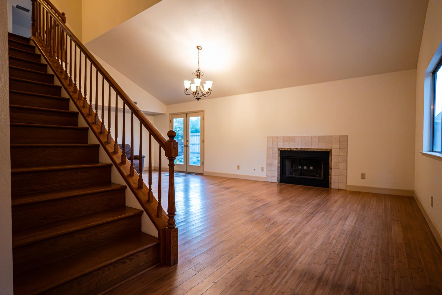 5427 N Aurora Ave, Fresno, CA 93722