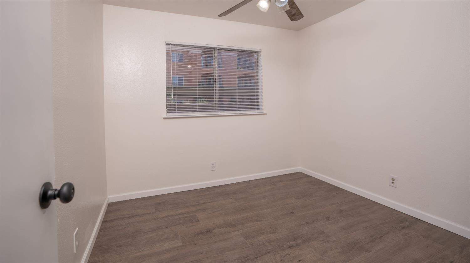 429 E Valley St, Coalinga, CA 93210