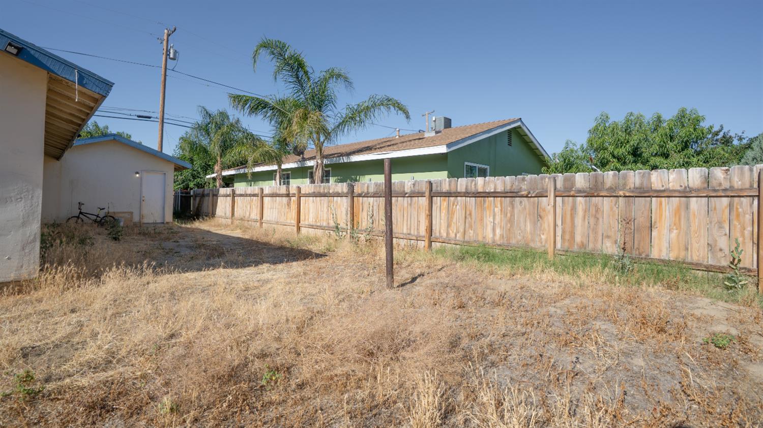 429 E Valley St, Coalinga, CA 93210