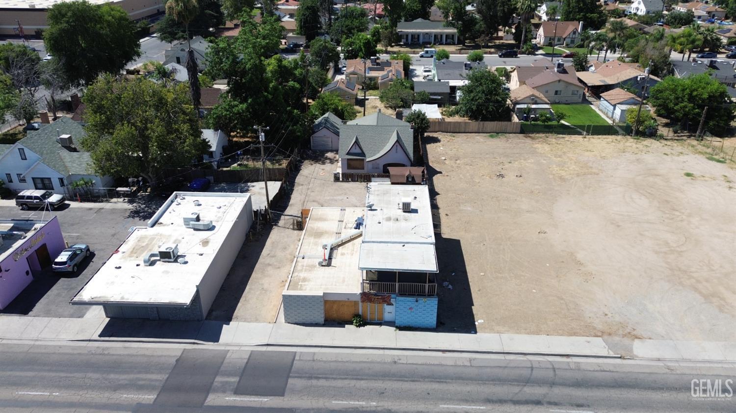 231 California Ave, Bakersfield, CA 93304