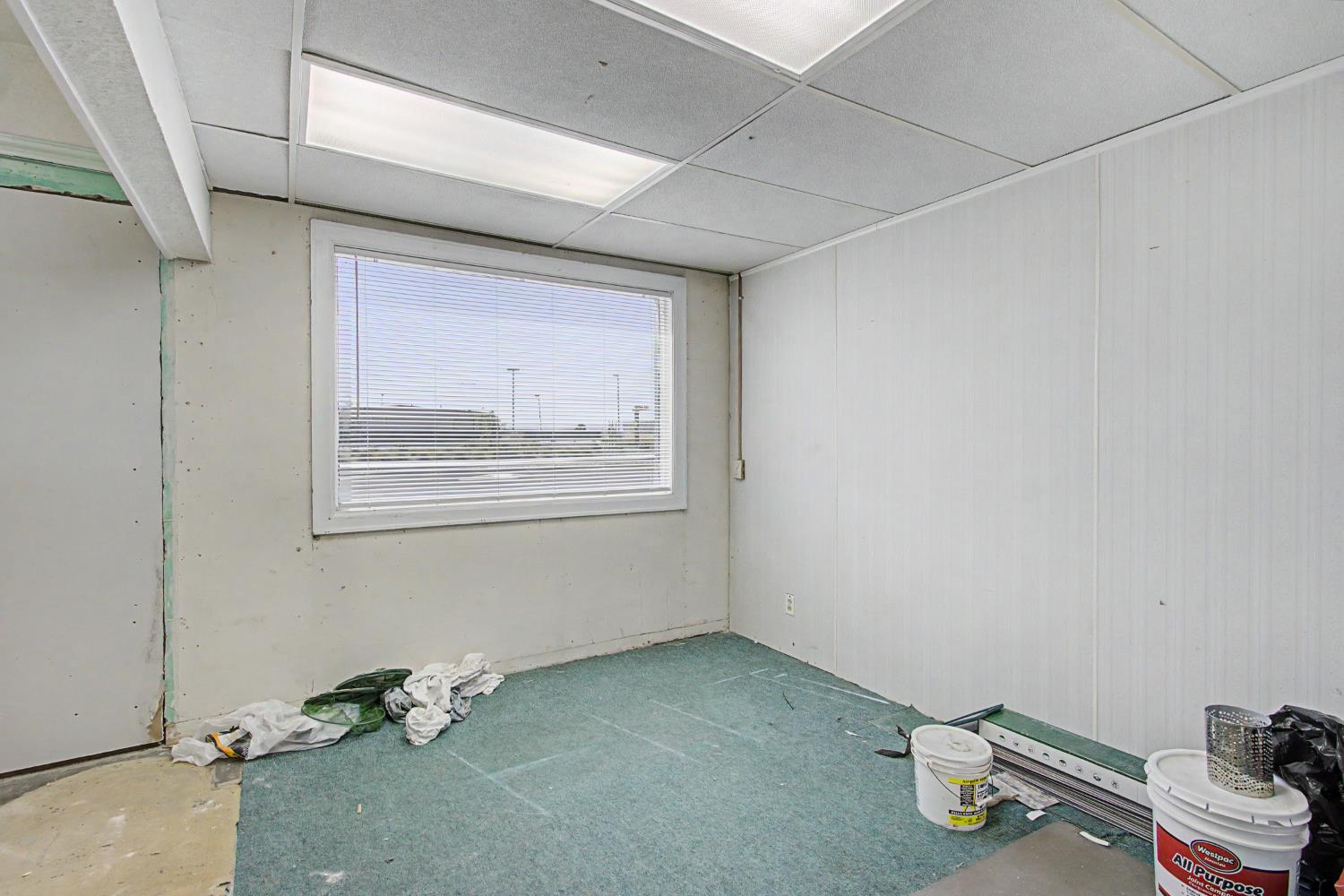 927 N St, Firebaugh, CA 93622