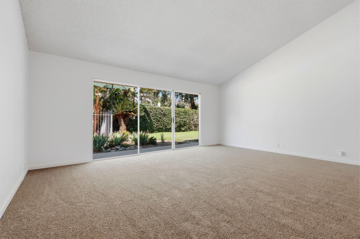 15126 Avenue 312, Visalia, CA 93292