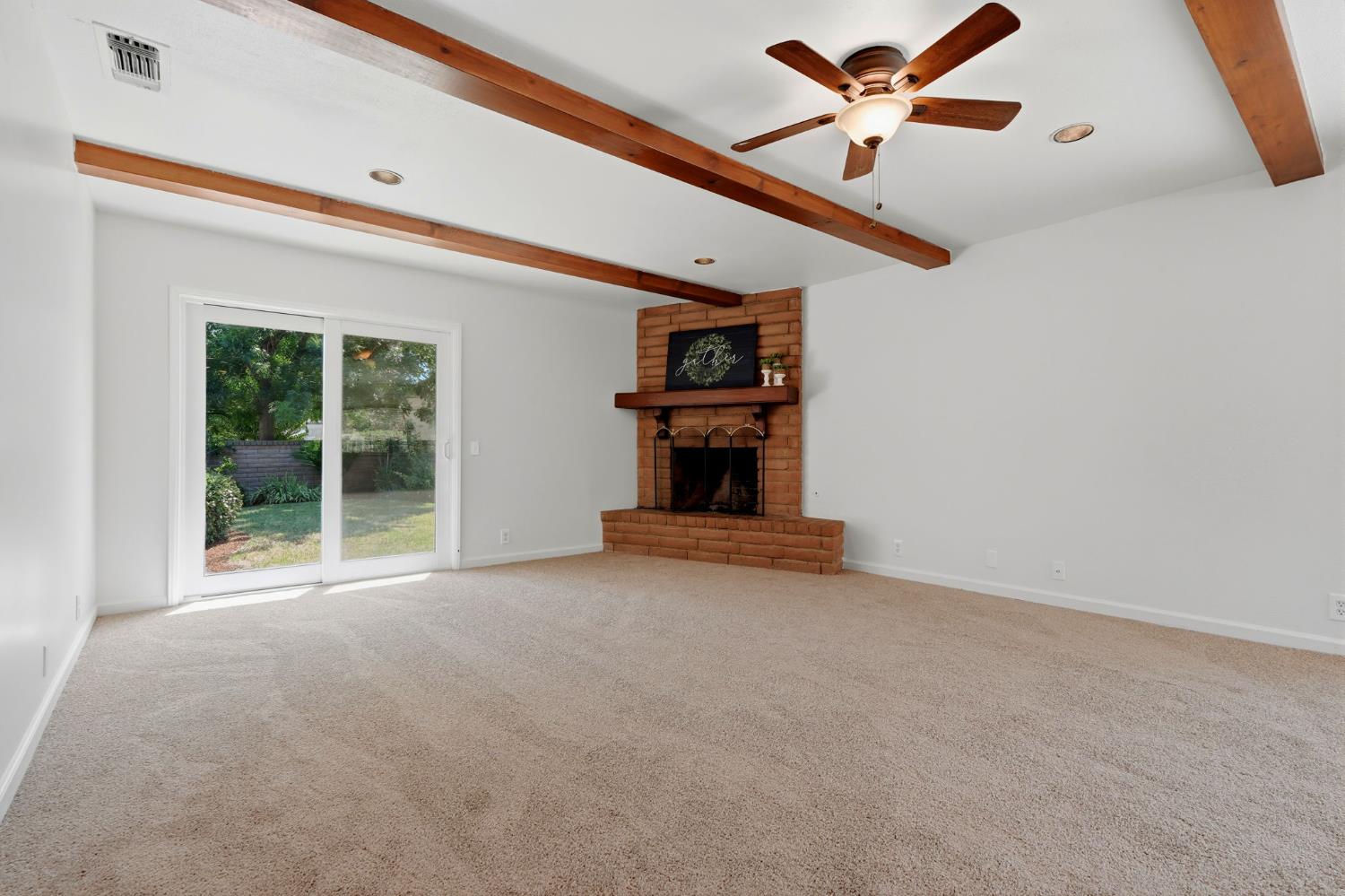 15126 Avenue 312, Visalia, CA 93292