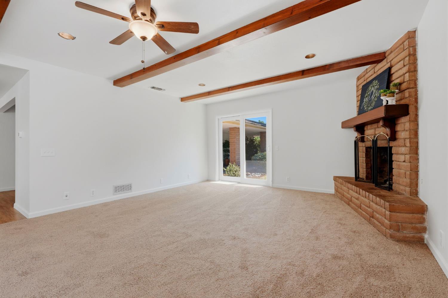 15126 Avenue 312, Visalia, CA 93292