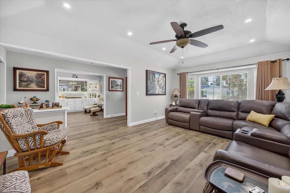 3733 W Wathen Ave, Fresno, CA 93711