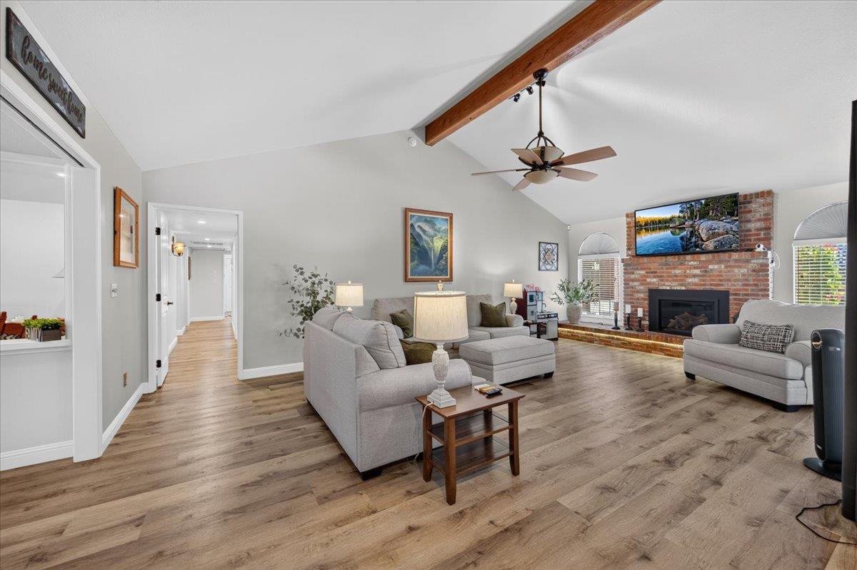3733 W Wathen Ave, Fresno, CA 93711
