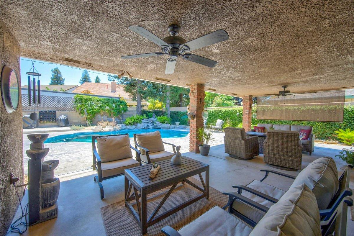 3733 W Wathen Ave, Fresno, CA 93711