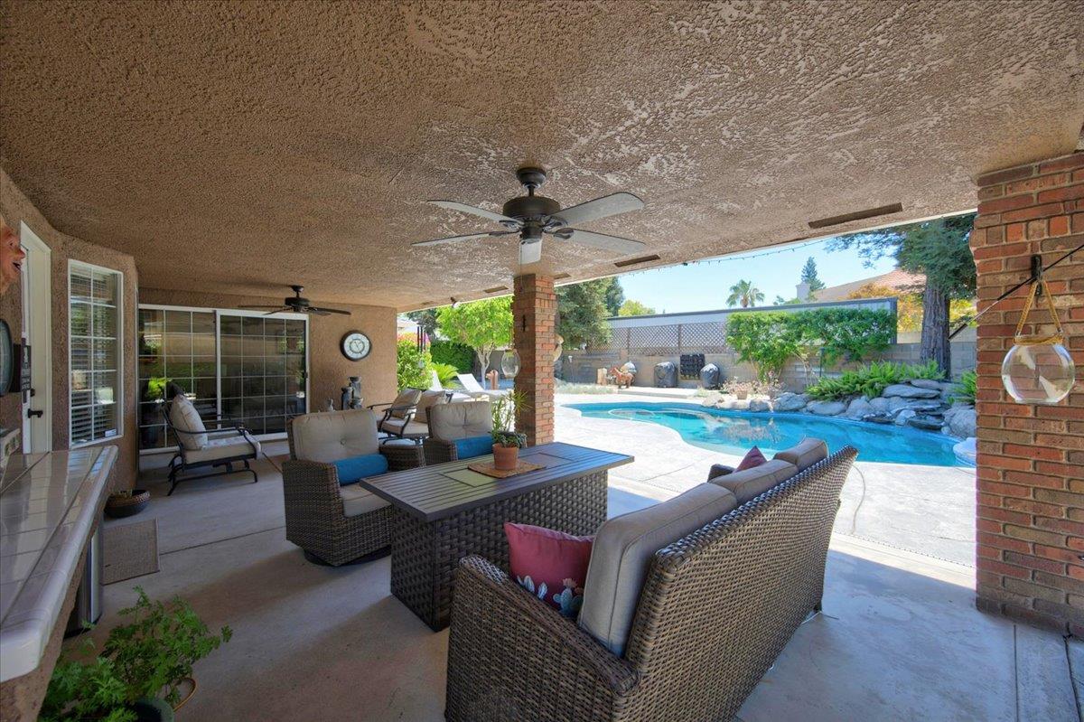 3733 W Wathen Ave, Fresno, CA 93711