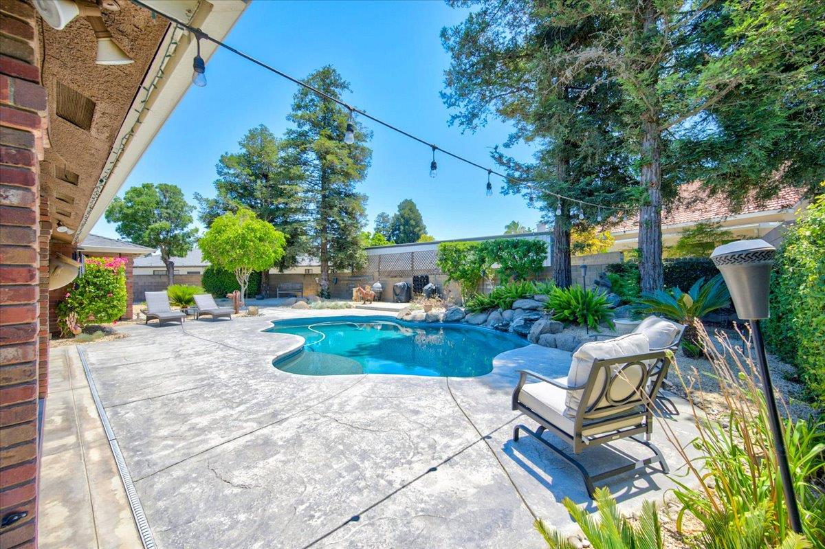 3733 W Wathen Ave, Fresno, CA 93711