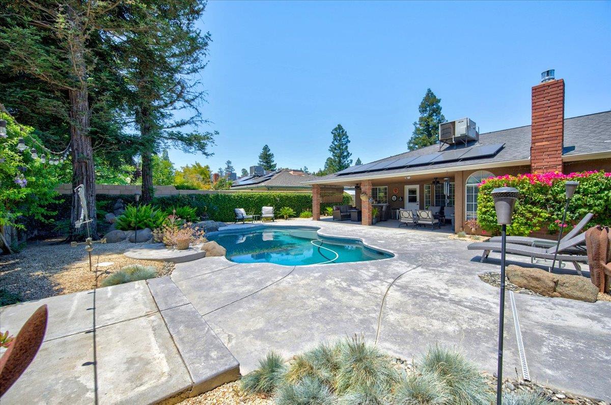 3733 W Wathen Ave, Fresno, CA 93711