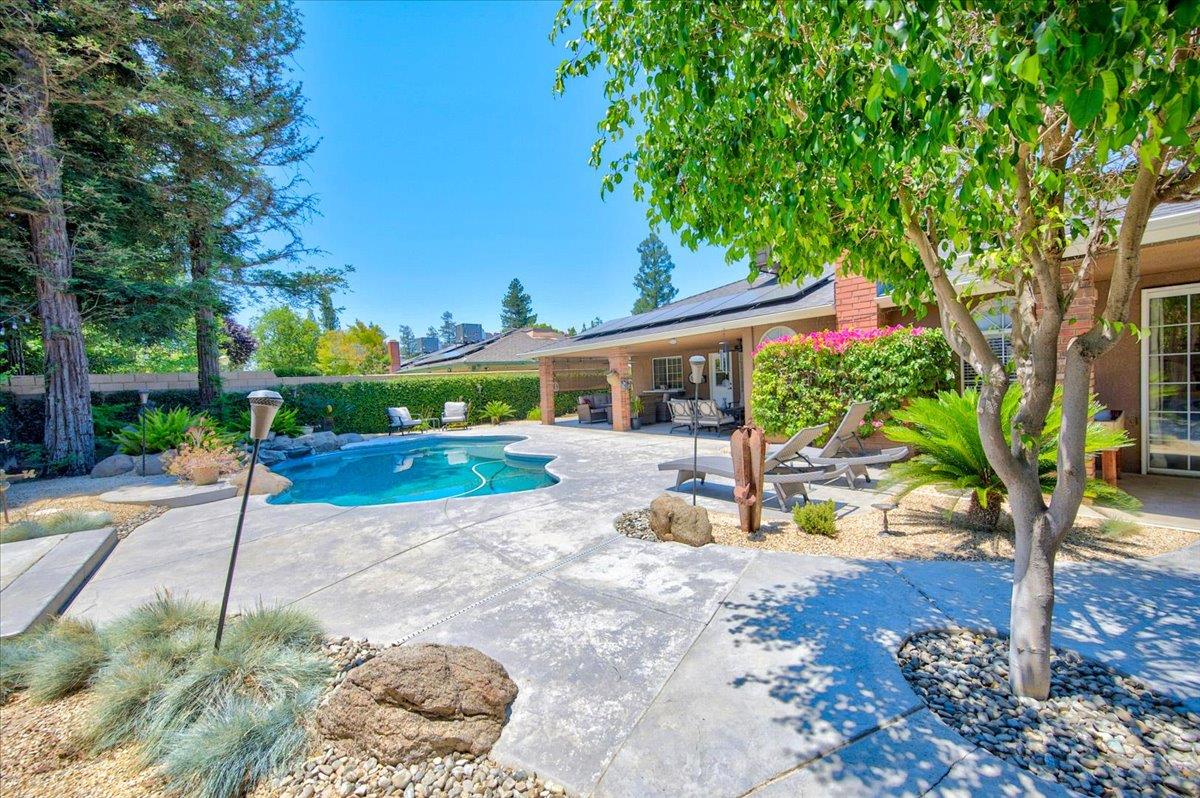 3733 W Wathen Ave, Fresno, CA 93711