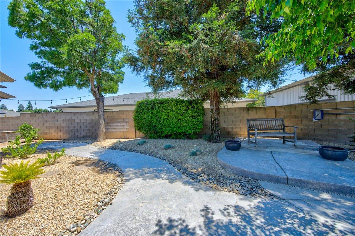 3733 W Wathen Ave, Fresno, CA 93711