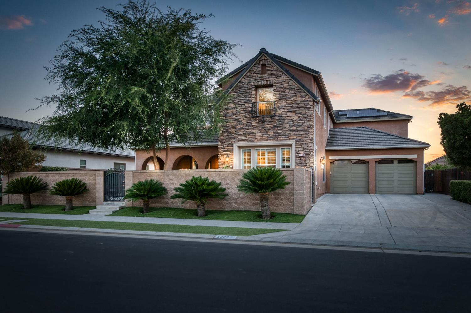 1802 N Kaweah Ave, Clovis, CA 93619