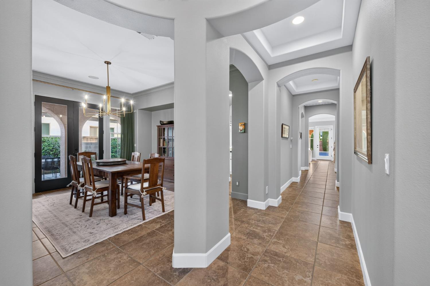 1802 N Kaweah Ave, Clovis, CA 93619