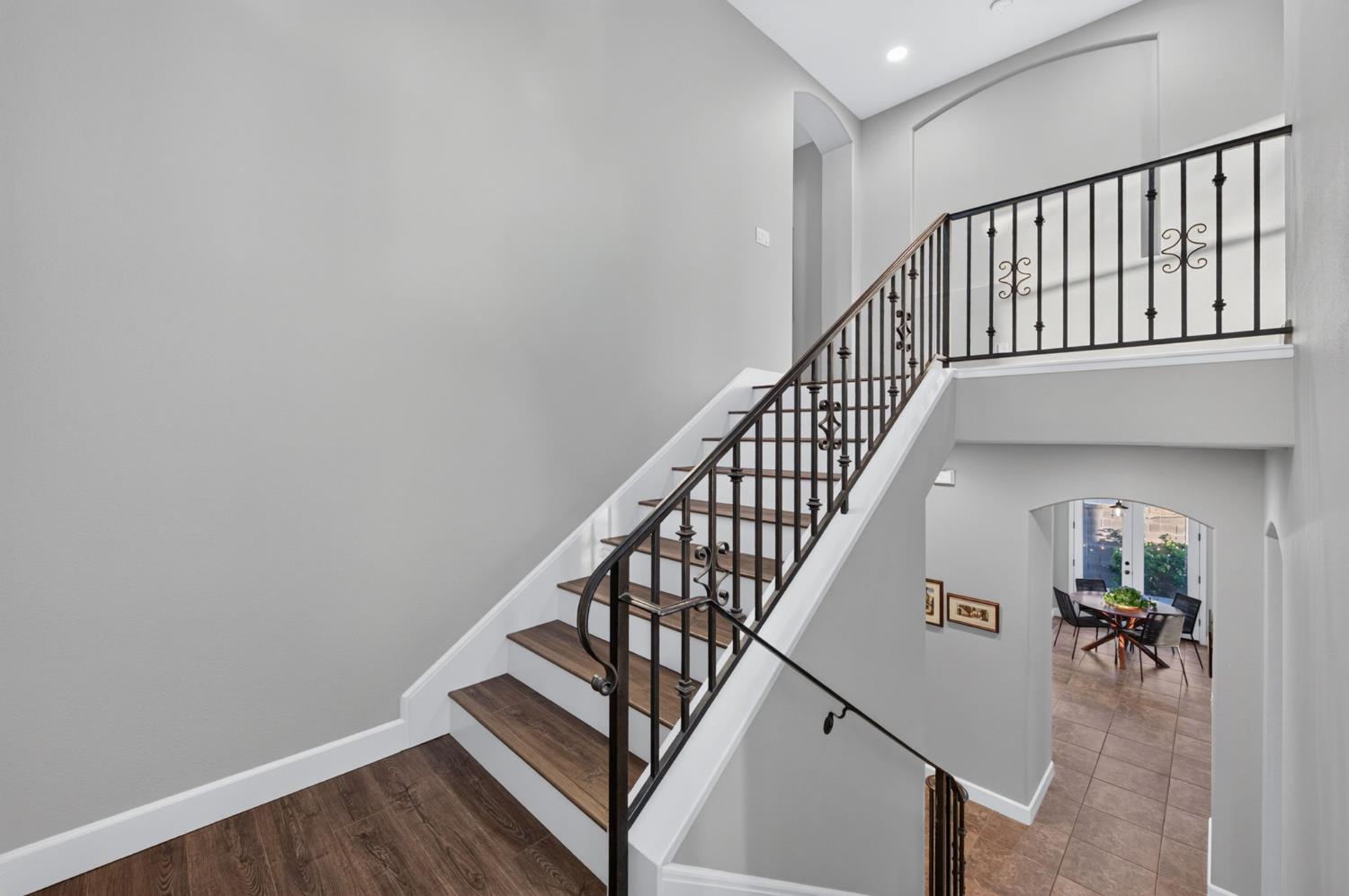 1802 N Kaweah Ave, Clovis, CA 93619