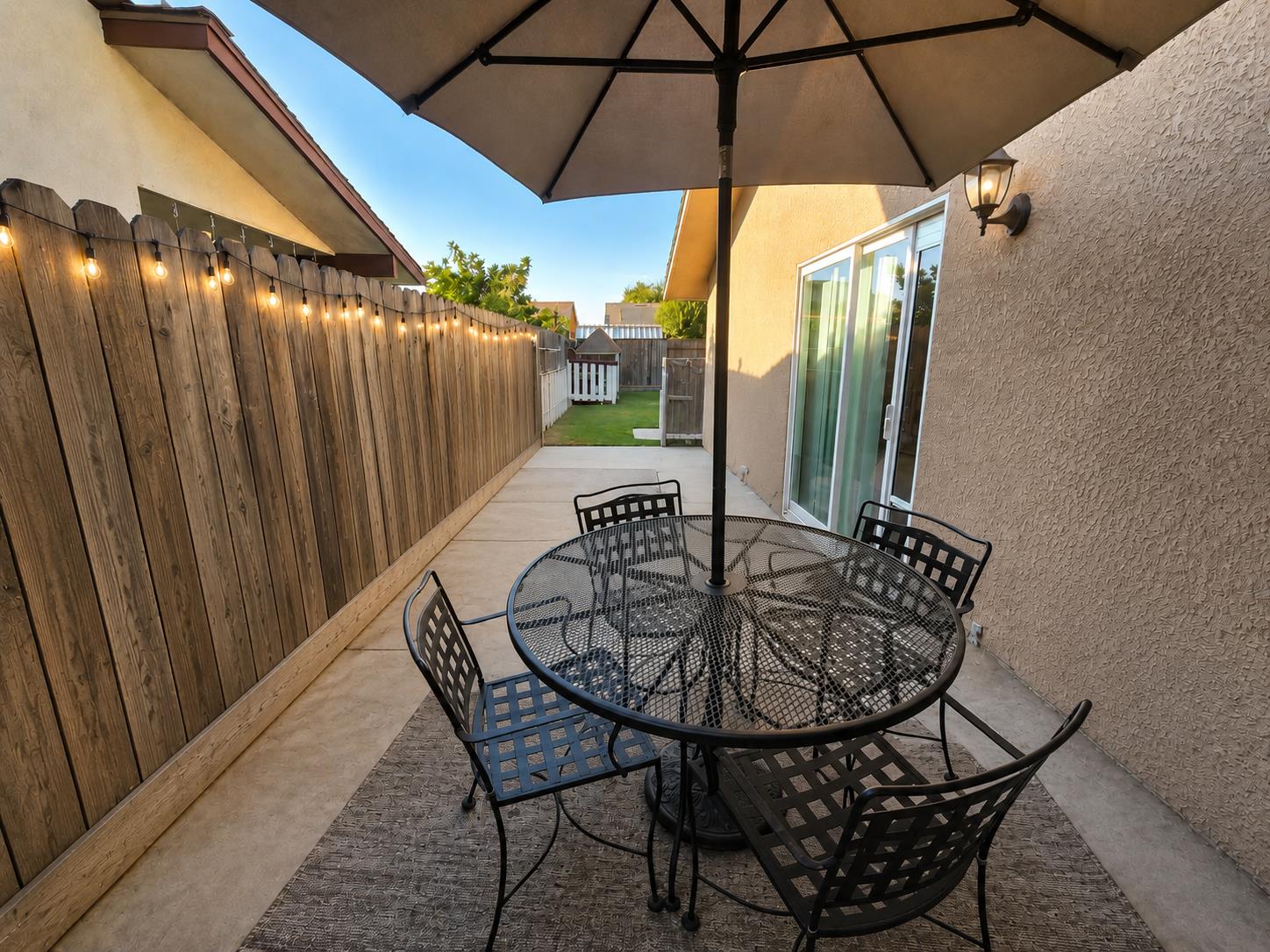 1517 lincoln, Clovis, CA 93611