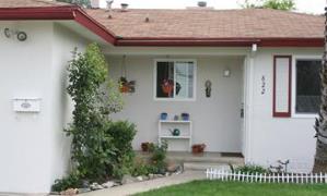 822 W Alamos, Clovis, CA 93612
