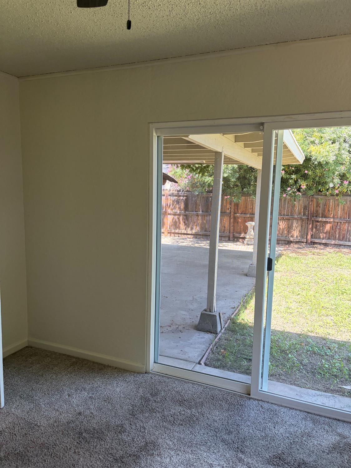 822 W Alamos, Clovis, CA 93612