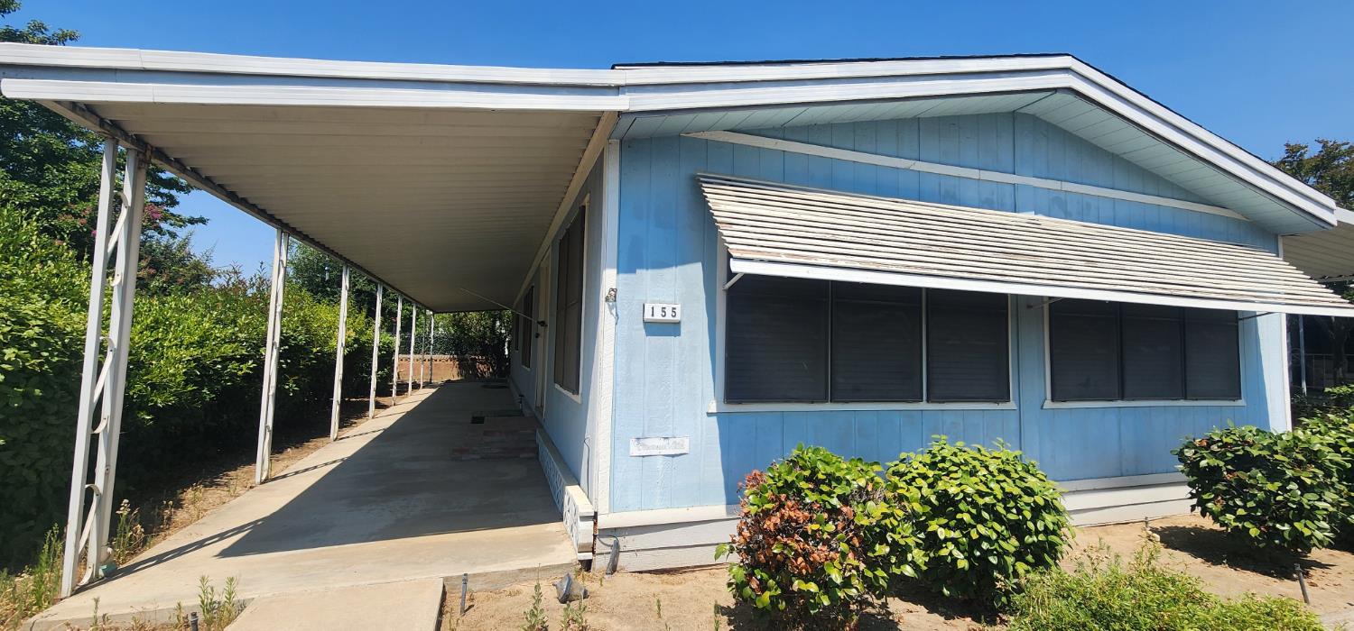 1300 W Olson Ave #155, Reedley, CA 93654