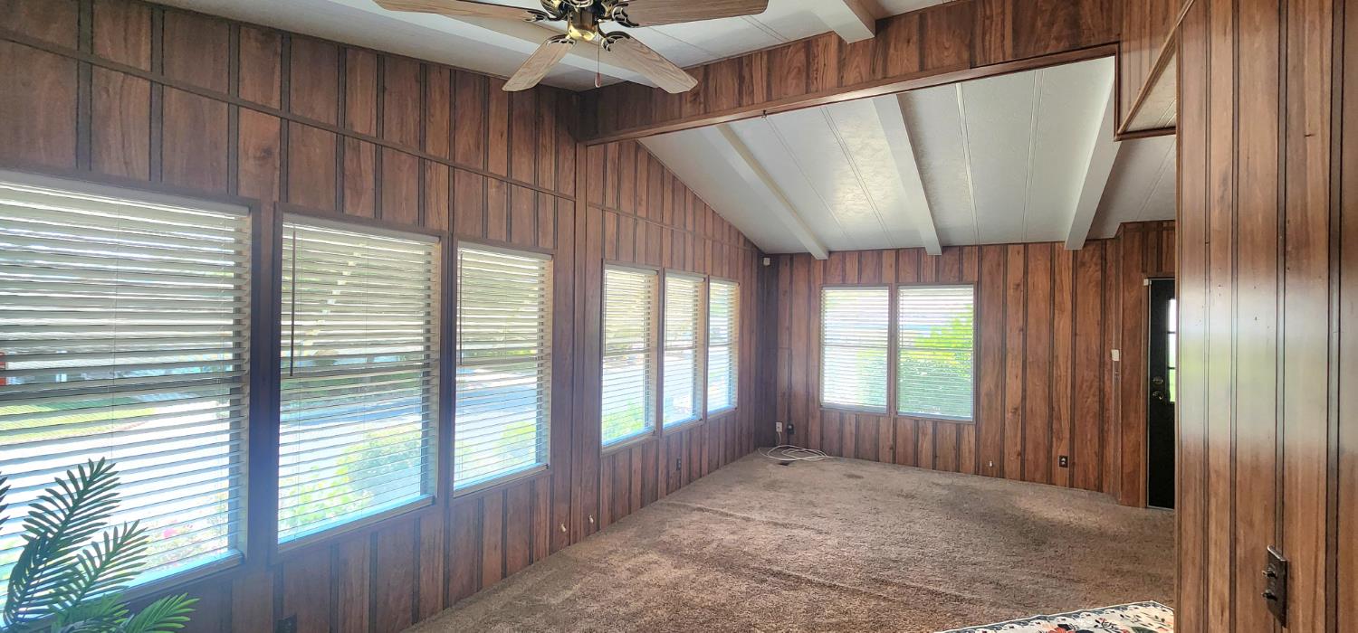1300 W Olson Ave #155, Reedley, CA 93654