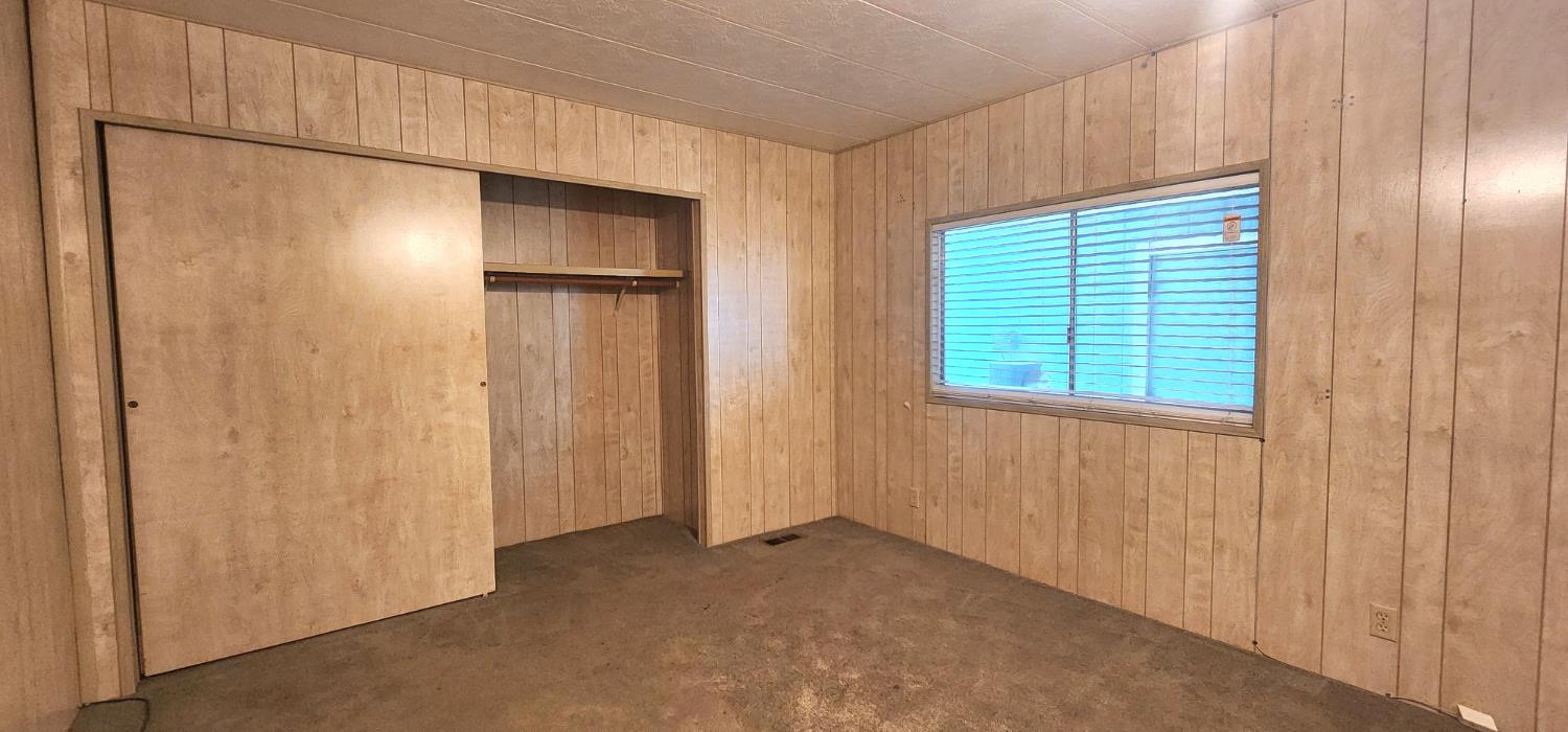 1300 W Olson Ave #155, Reedley, CA 93654