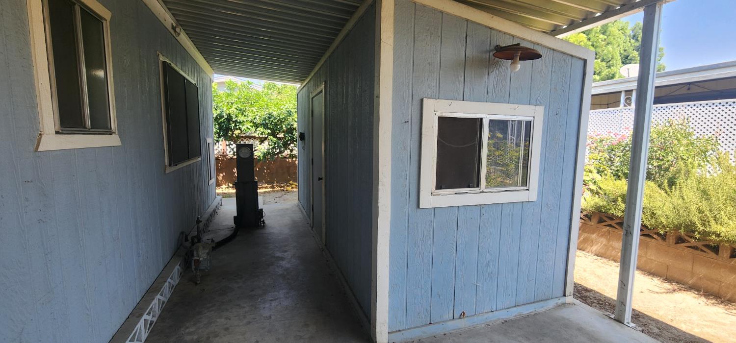 1300 W Olson Ave #155, Reedley, CA 93654