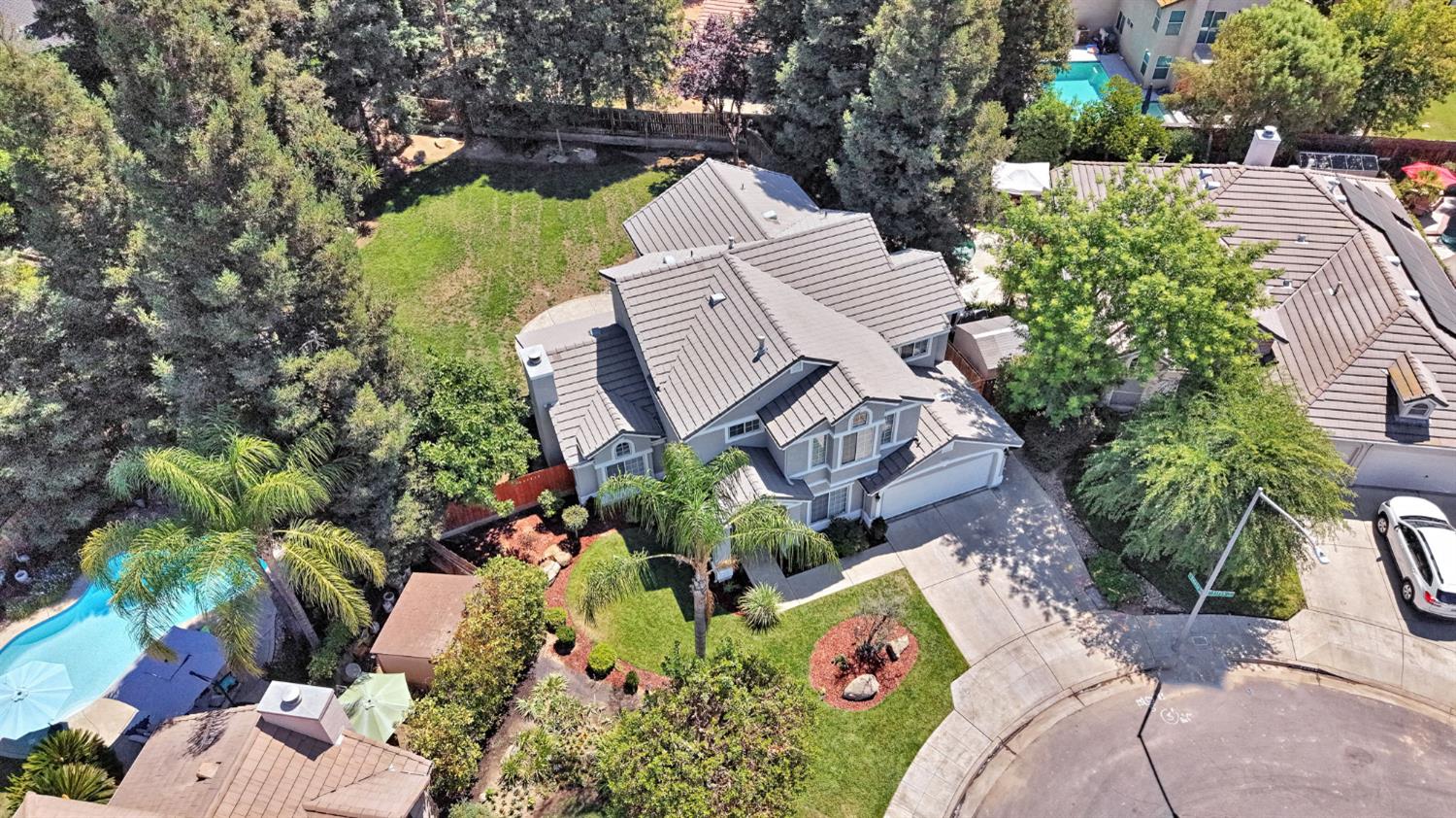 838 E Omaha Ave, Fresno, CA 93720