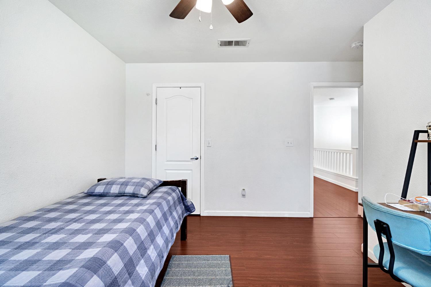 838 E Omaha Ave, Fresno, CA 93720