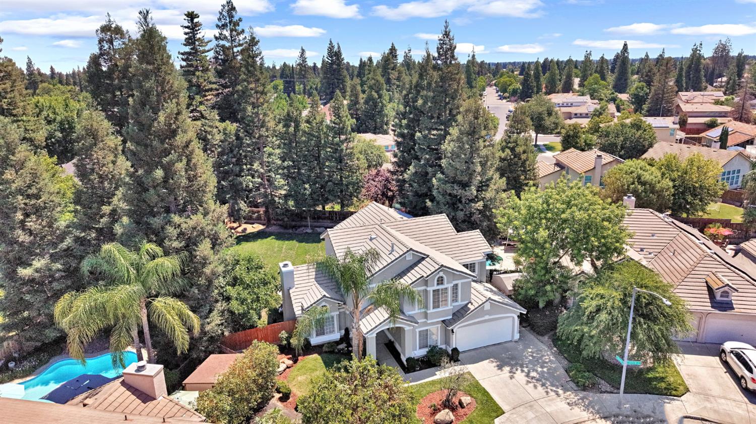 838 E Omaha Ave, Fresno, CA 93720