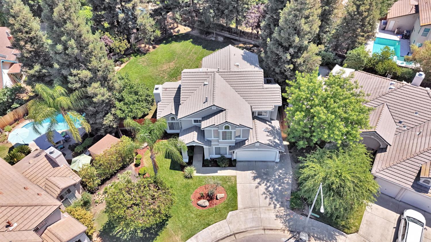 838 E Omaha Ave, Fresno, CA 93720