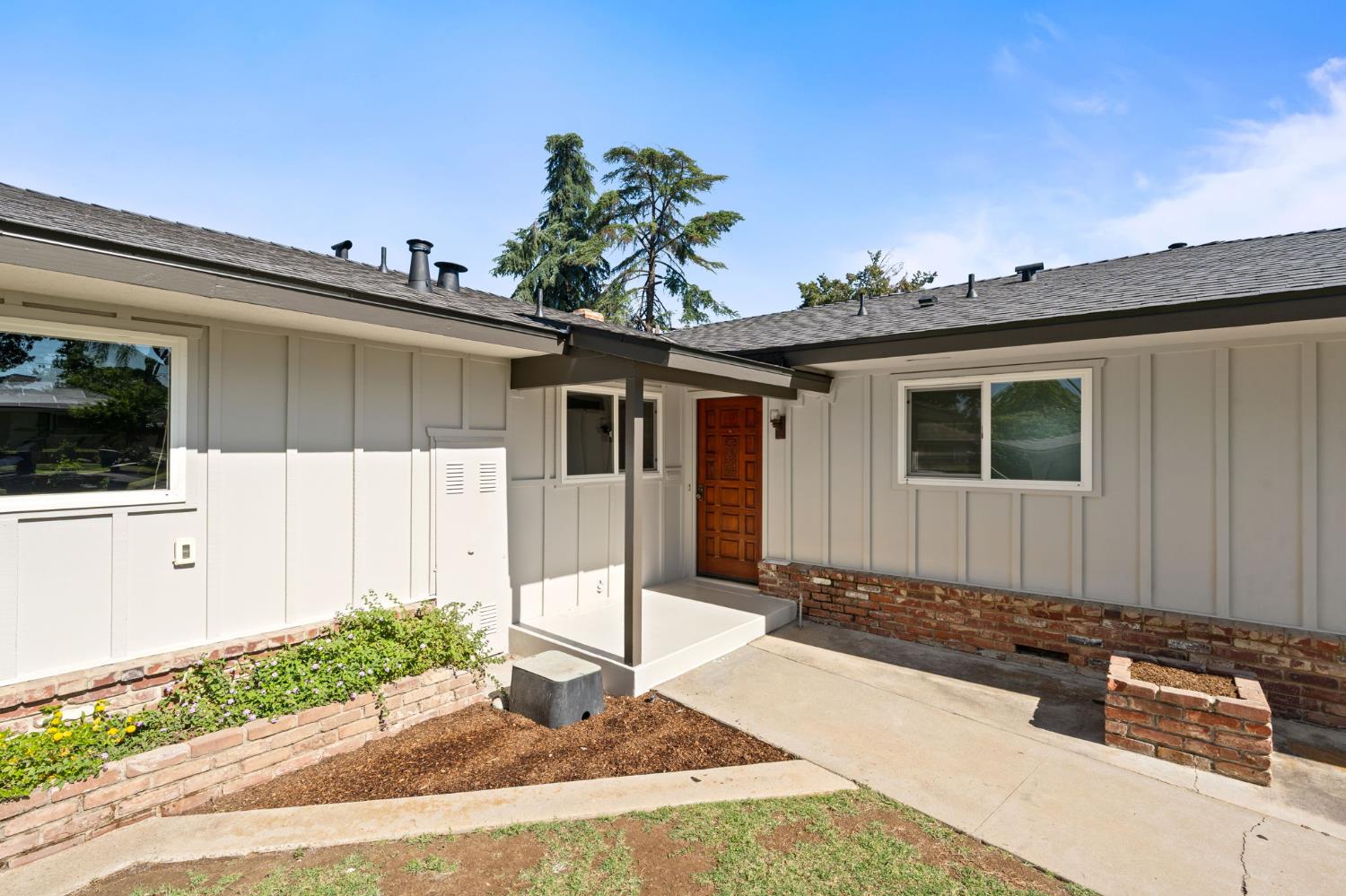 4627 N Ila Ave, Fresno, CA 93705