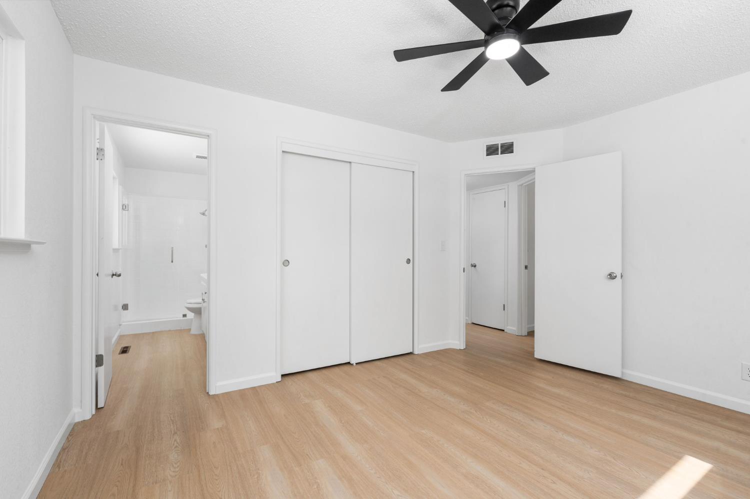4627 N Ila Ave, Fresno, CA 93705