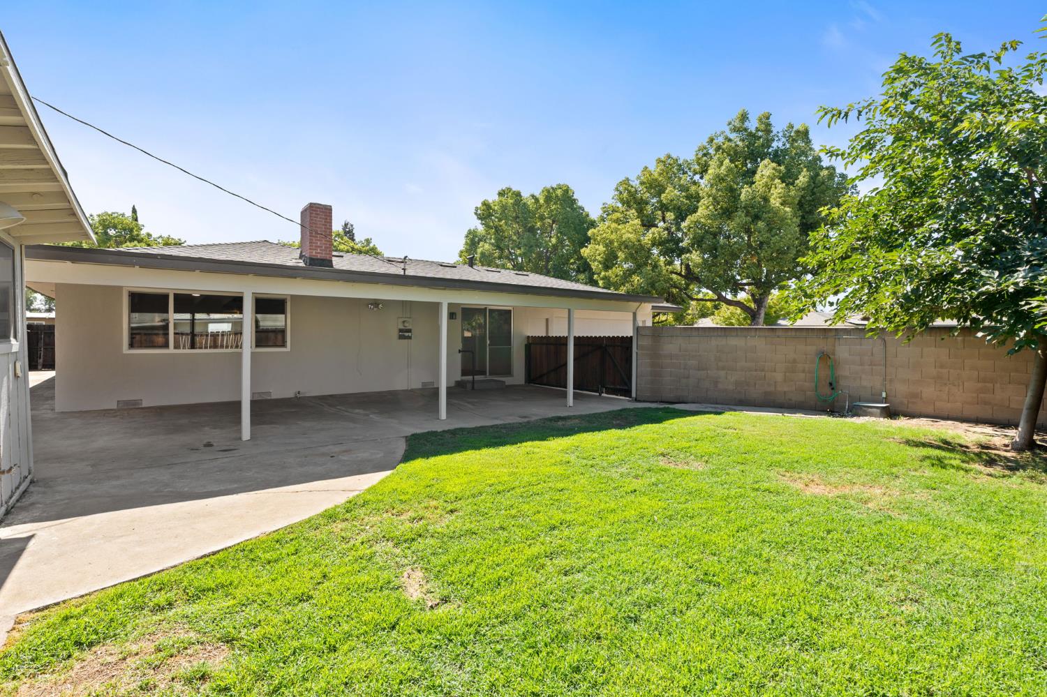 4627 N Ila Ave, Fresno, CA 93705