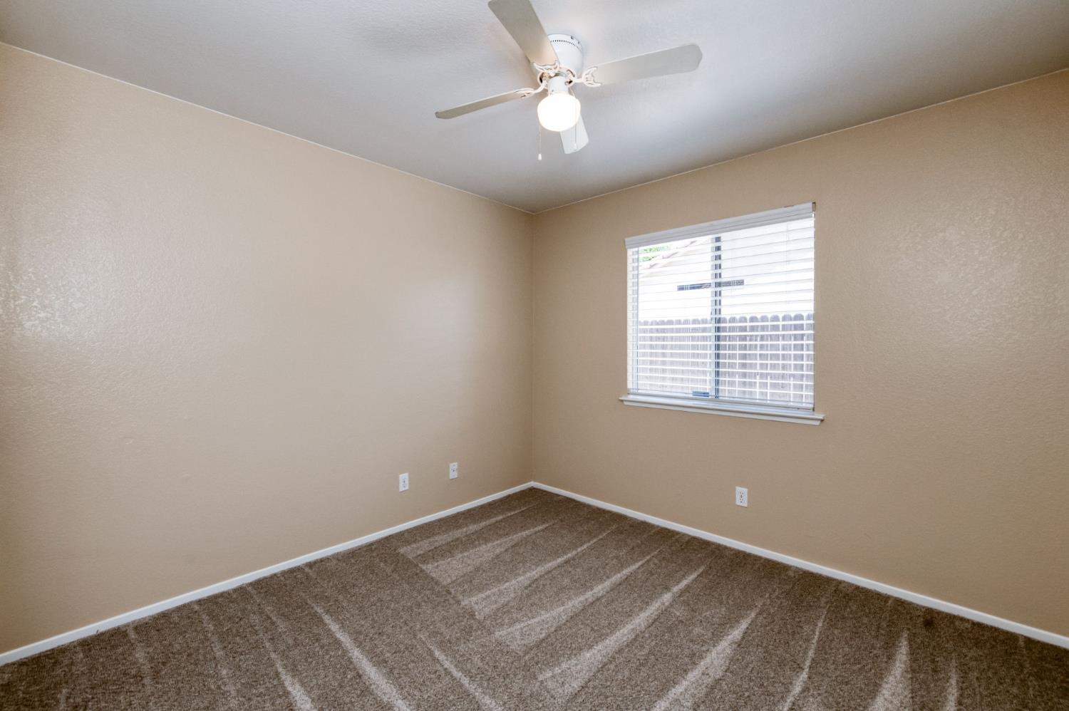 6133 N Marty Ave, Fresno, CA 93711