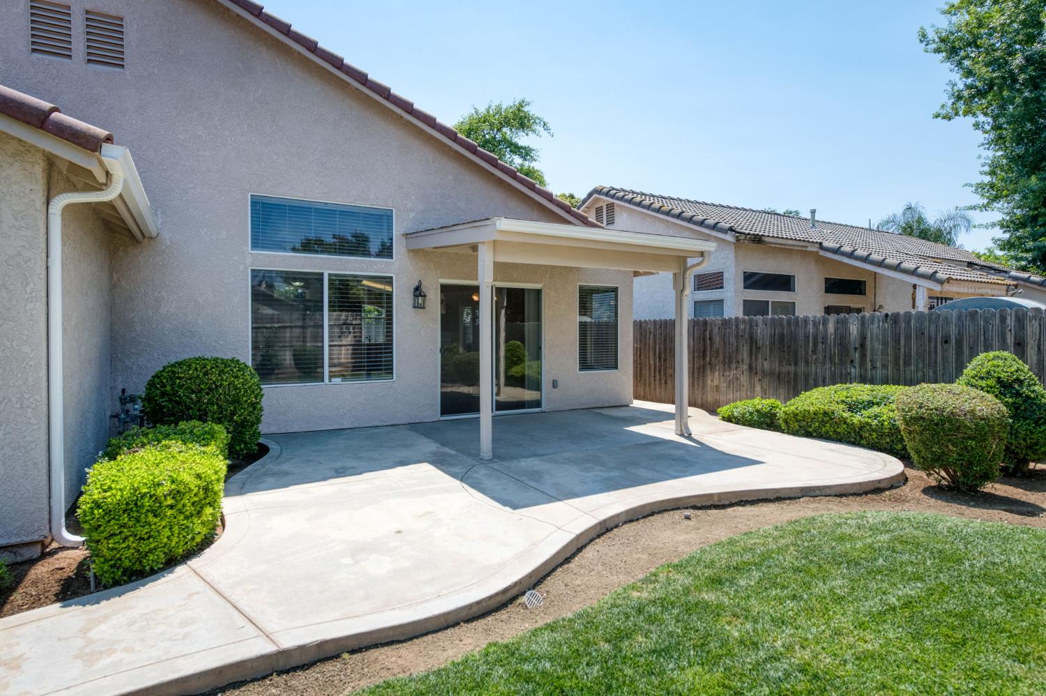 6133 N Marty Ave, Fresno, CA 93711