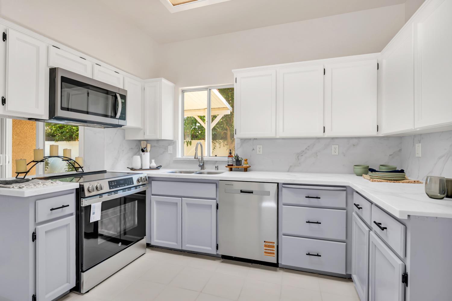 2324 E Fir, Fresno, CA 93720