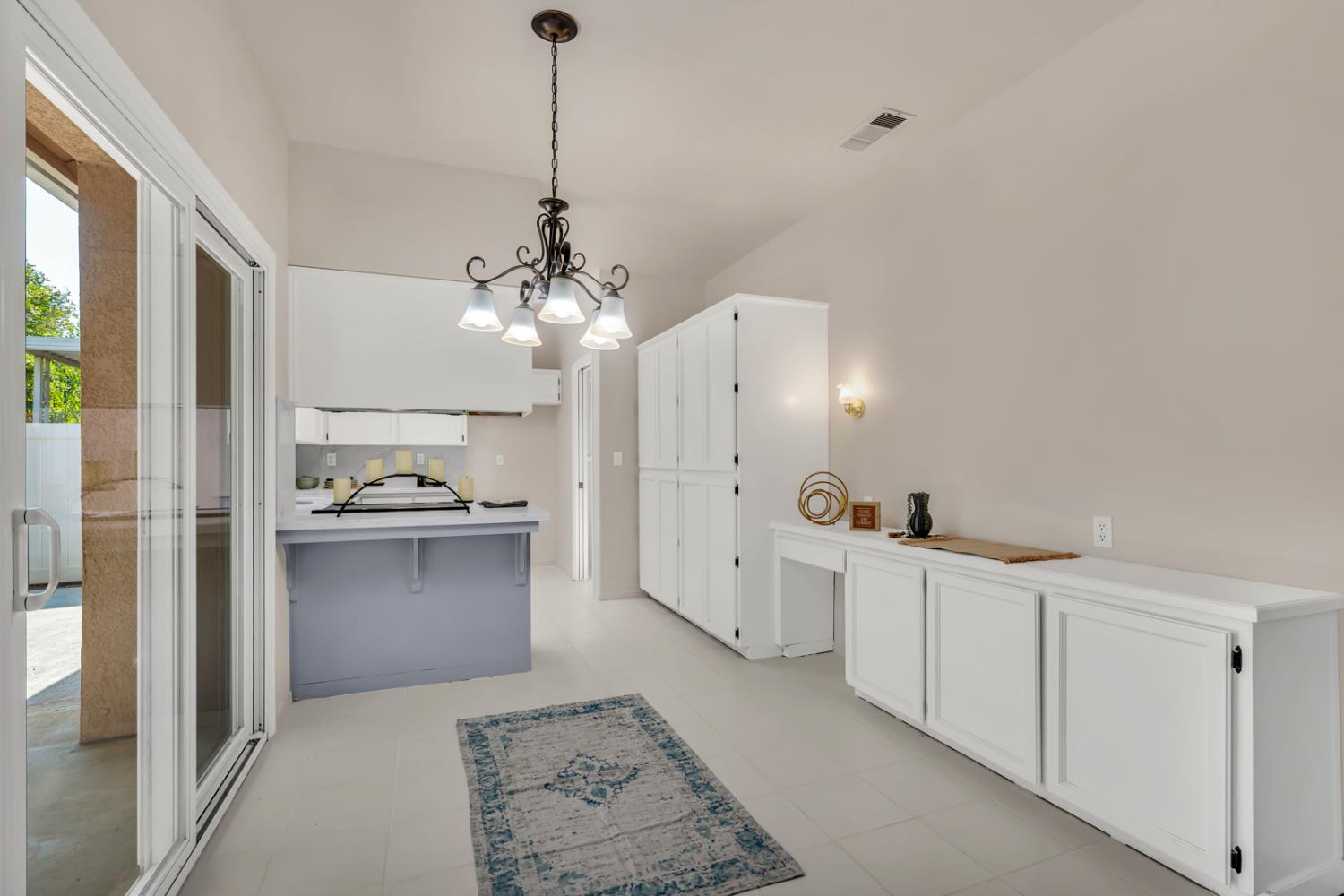 2324 E Fir, Fresno, CA 93720